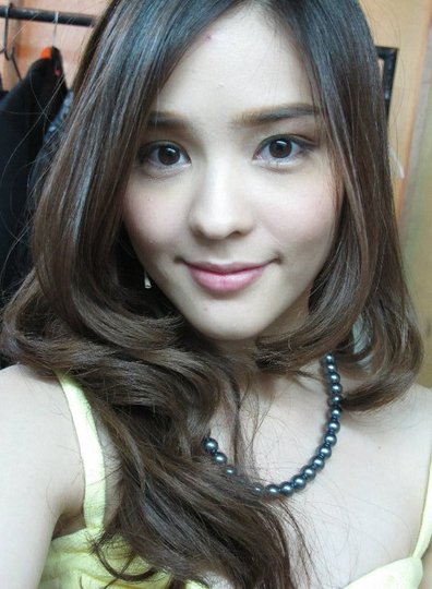 Aom Suchar（中文名：李海娜）